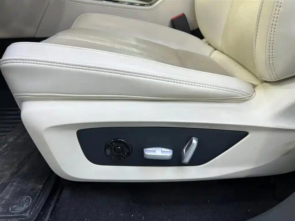 Li Auto ONE 2020 Extended Range 6-Seater — миниатюра 20