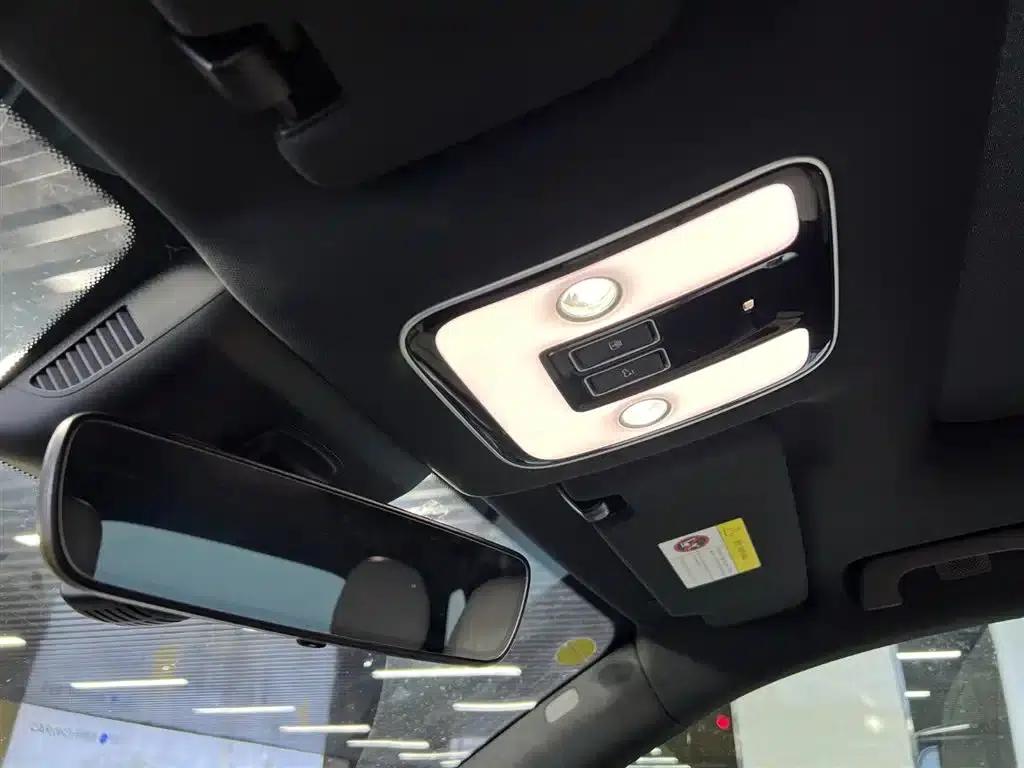Li Auto ONE 2020 Extended Range 6-Seater — миниатюра 21