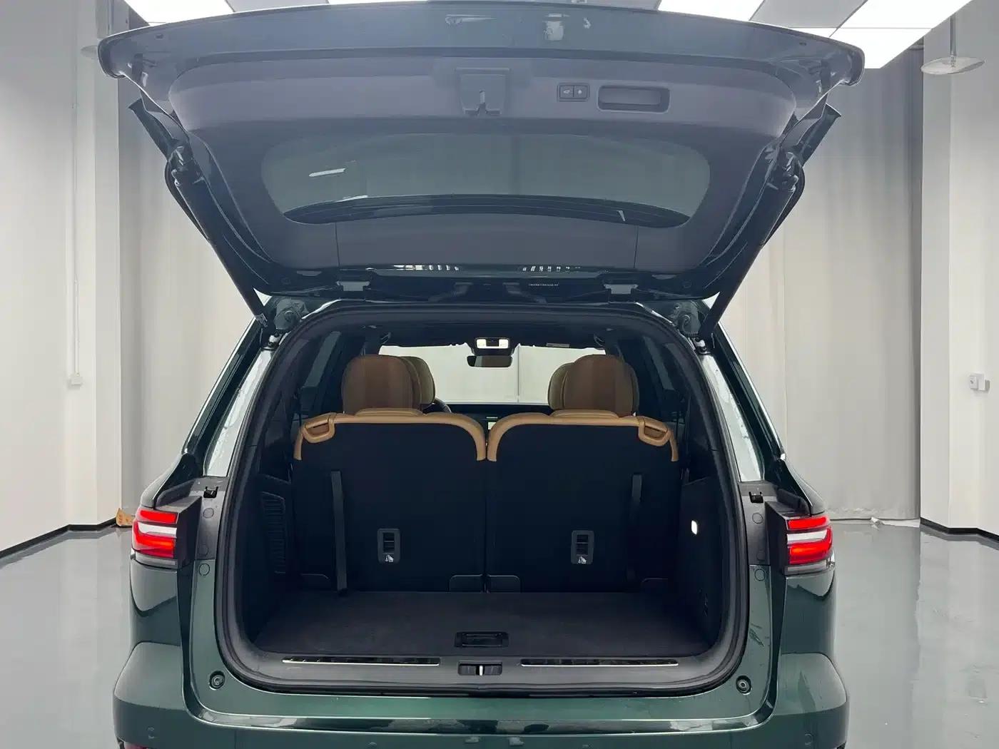 Li Auto ONE 2021 Extended Range 6-Seater — миниатюра 17