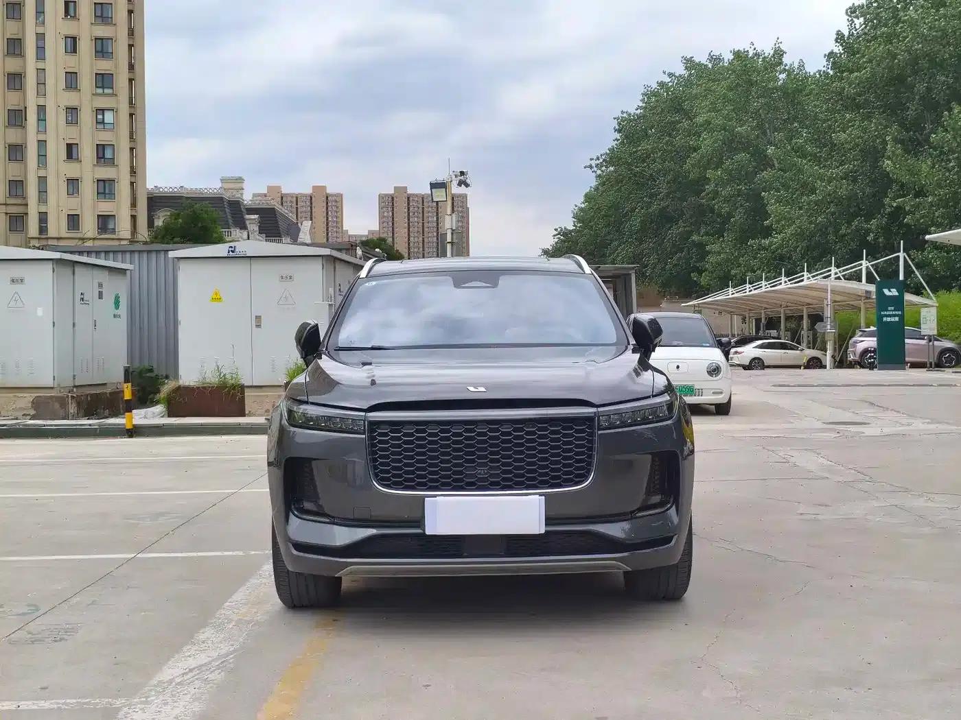 Li Auto ONE 2021 Extended Range 6-Seater — миниатюра 2