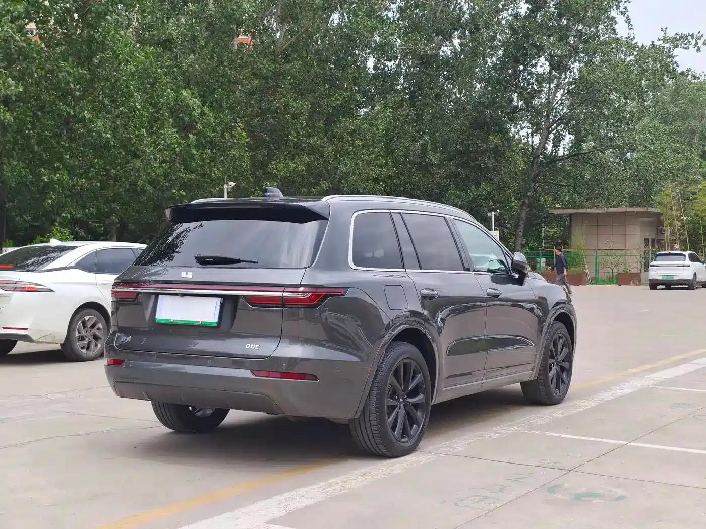 Li Auto ONE 2021 Extended Range 6-Seater — миниатюра 4