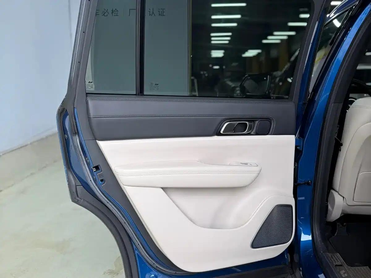 Li Auto ONE 2020 Extended Range 6-Seater — миниатюра 14