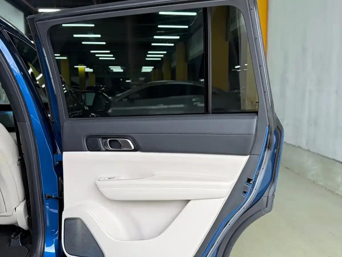Li Auto ONE 2020 Extended Range 6-Seater — миниатюра 26