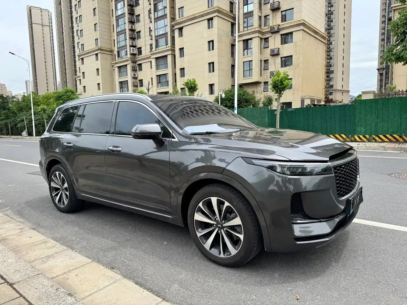 Li Auto ONE 2021 Extended Range 6-Seater — миниатюра 3