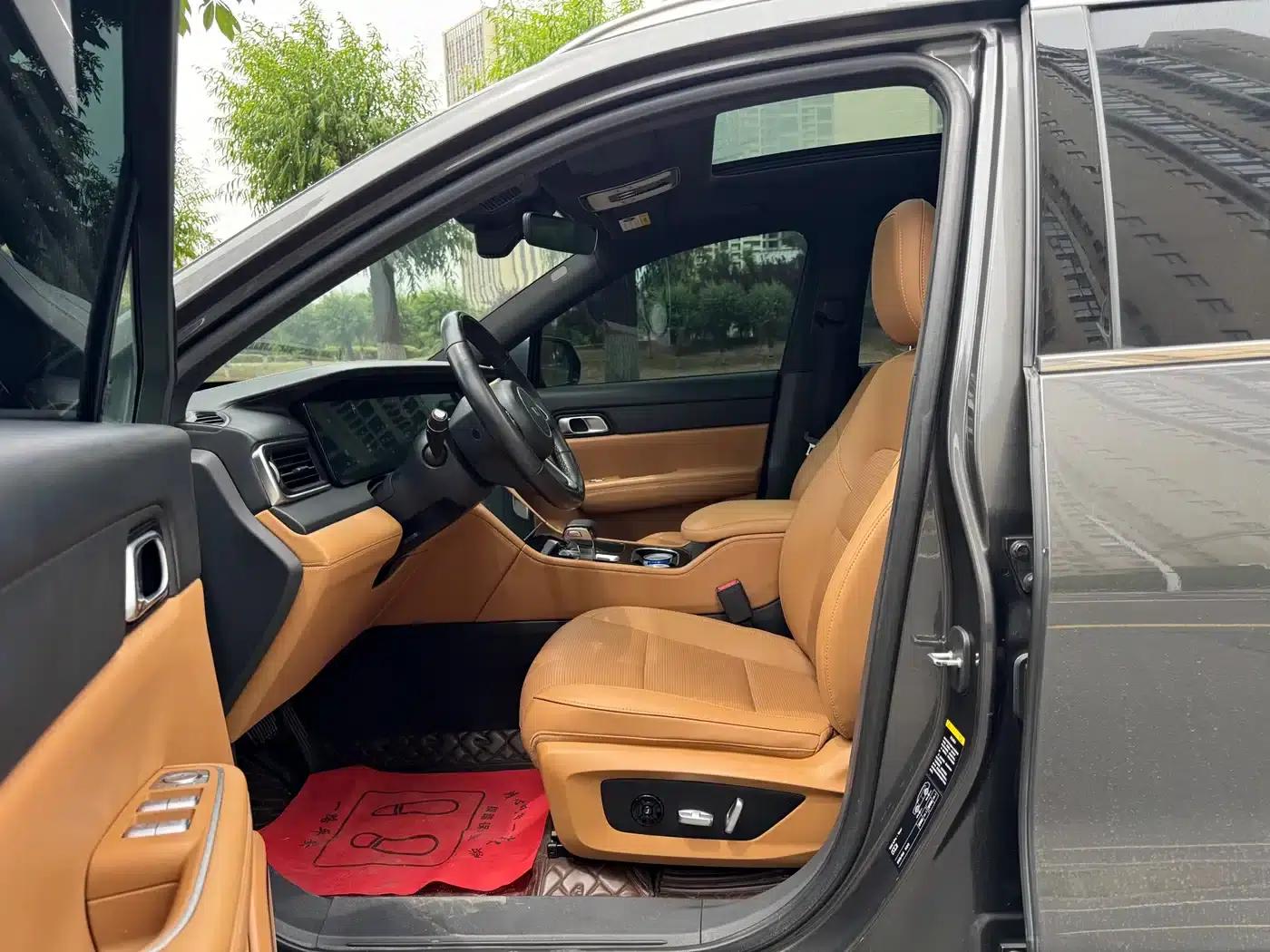 Li Auto ONE 2021 Extended Range 6-Seater — миниатюра 4