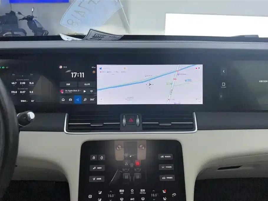 Li Auto ONE 2020 Extended Range 6-Seater — миниатюра 13