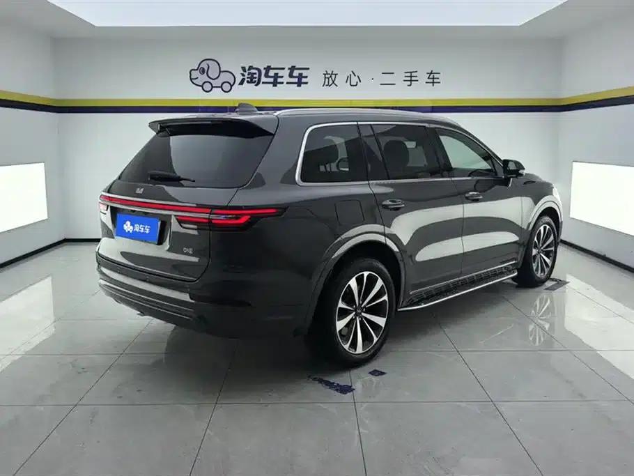Li Auto ONE 2020 Extended Range 6-Seater — миниатюра 3