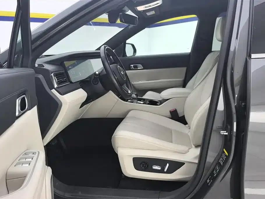 Li Auto ONE 2020 Extended Range 6-Seater — миниатюра 9
