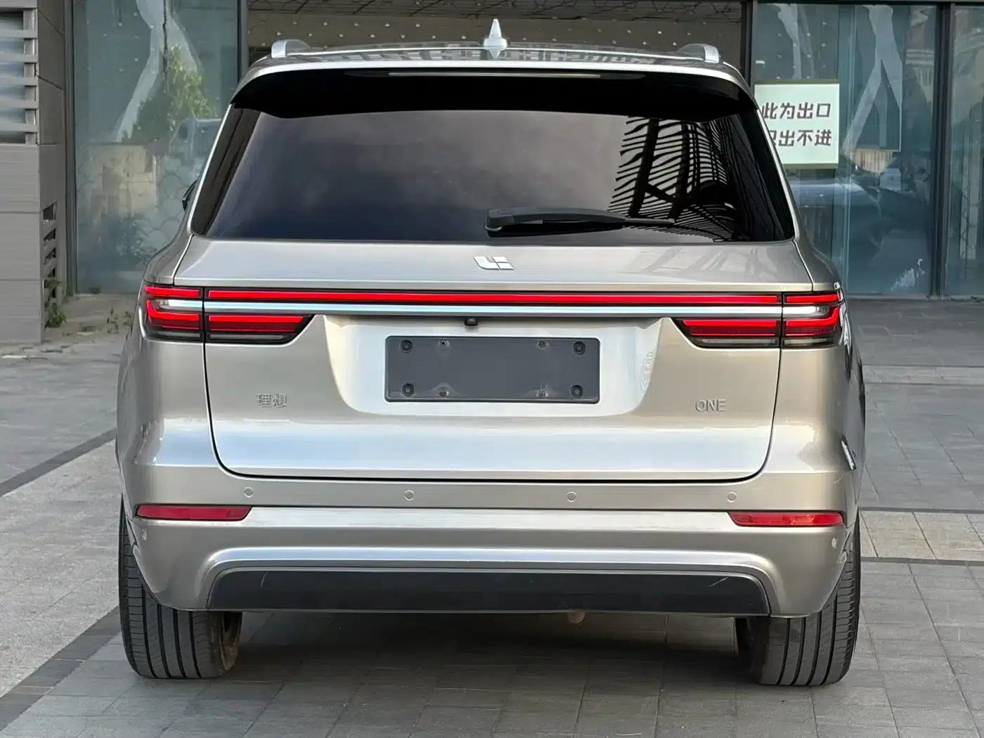 Li Auto ONE 2020 Extended Range 6-Seater — миниатюра 3