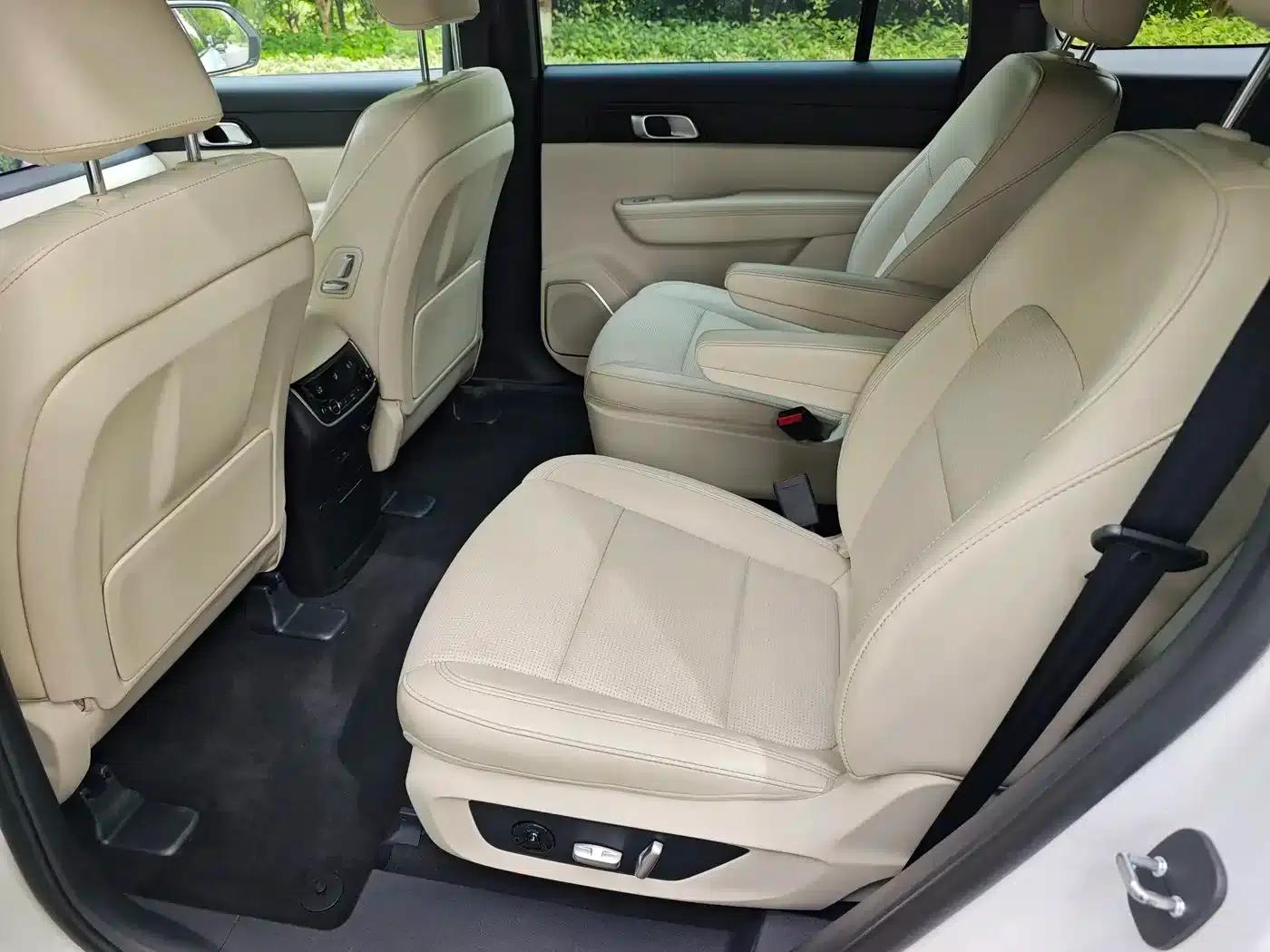 Li Auto ONE 2021 Extended Range 6-Seater — миниатюра 11