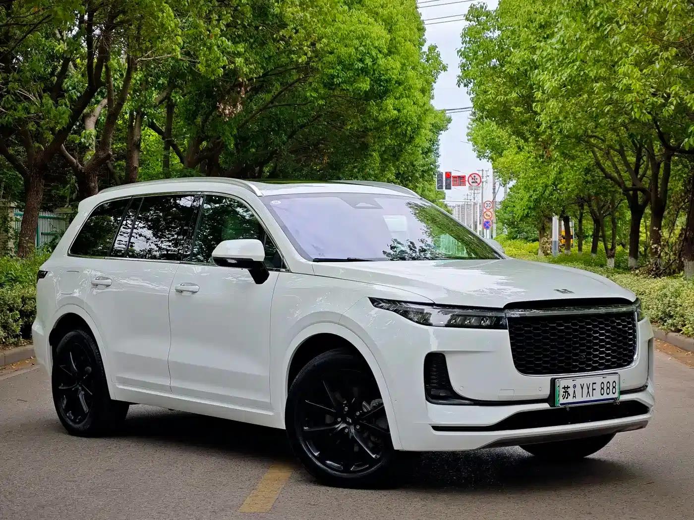 Li Auto ONE 2021 Extended Range 6-Seater — миниатюра 3
