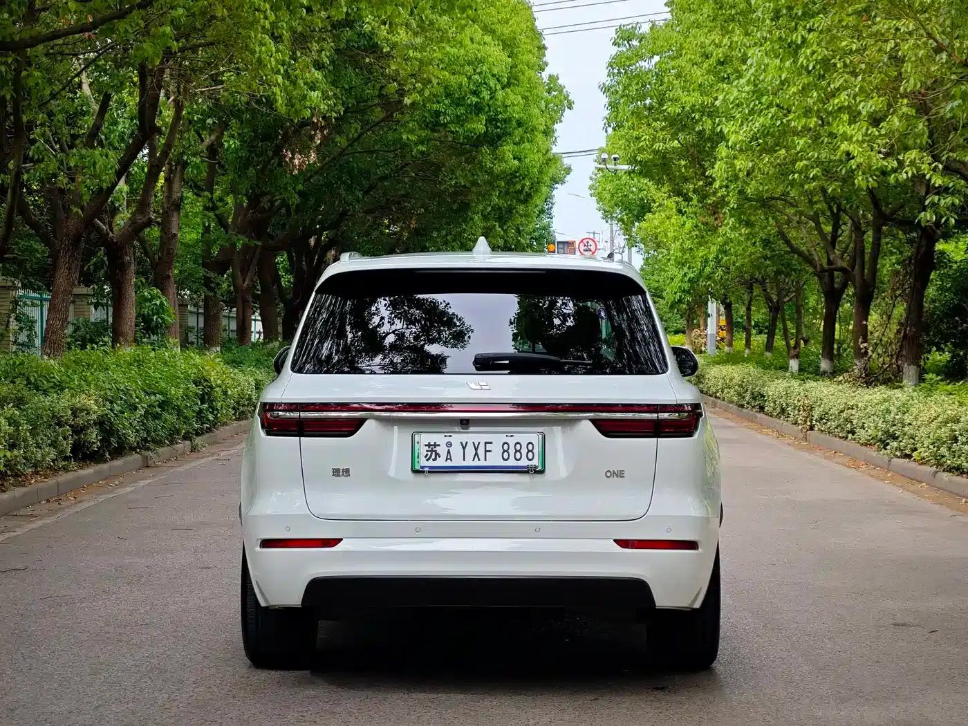 Li Auto ONE 2021 Extended Range 6-Seater — миниатюра 5