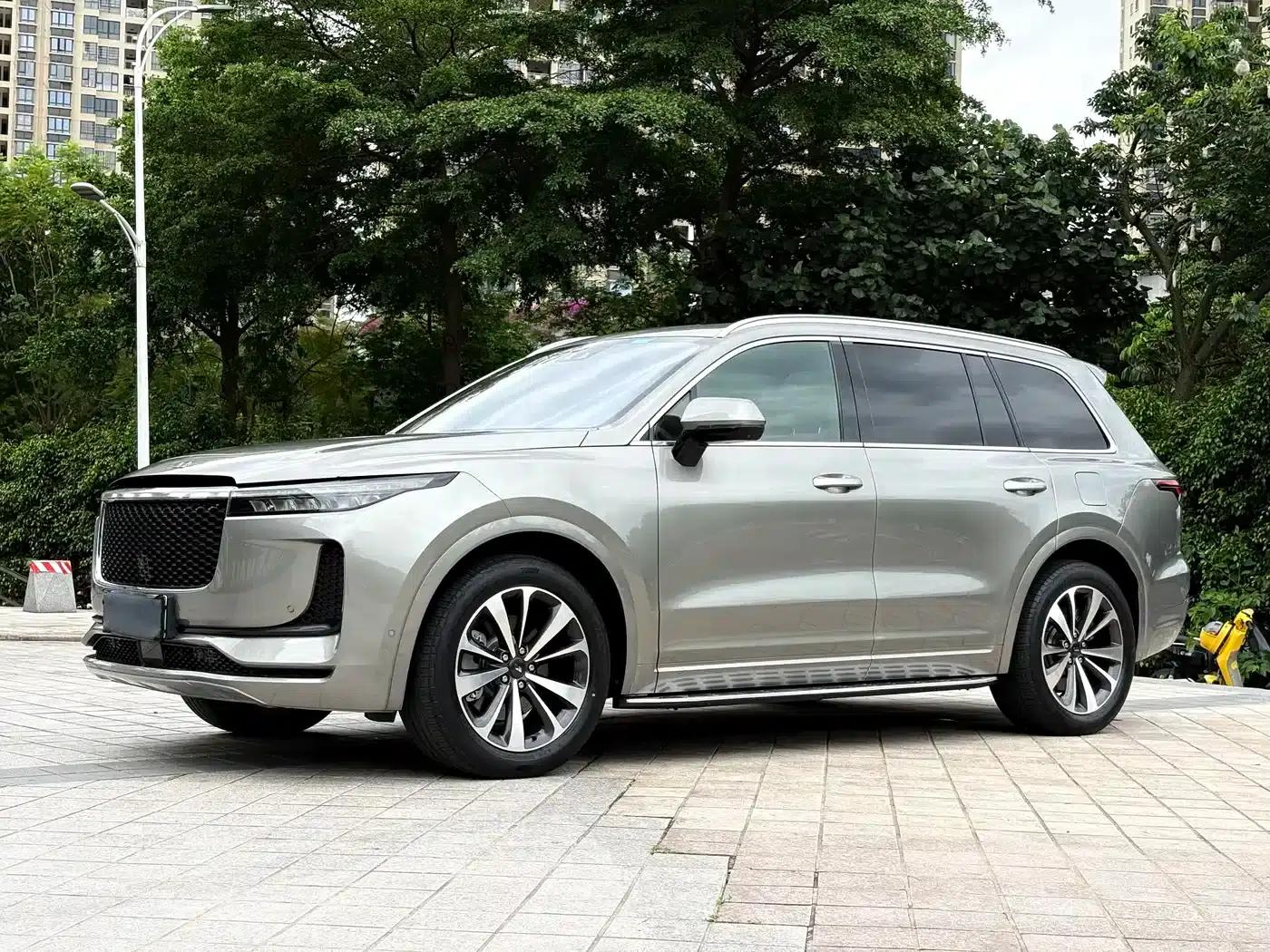 Li Auto ONE 2020 Extended Range 6-Seater — миниатюра 1