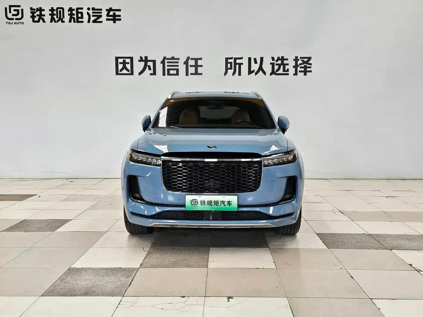 Li Auto ONE 2021 Extended Range 6-Seater — миниатюра 2