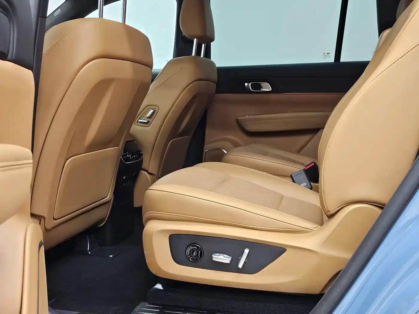 Li Auto ONE 2021 Extended Range 6-Seater — миниатюра 11