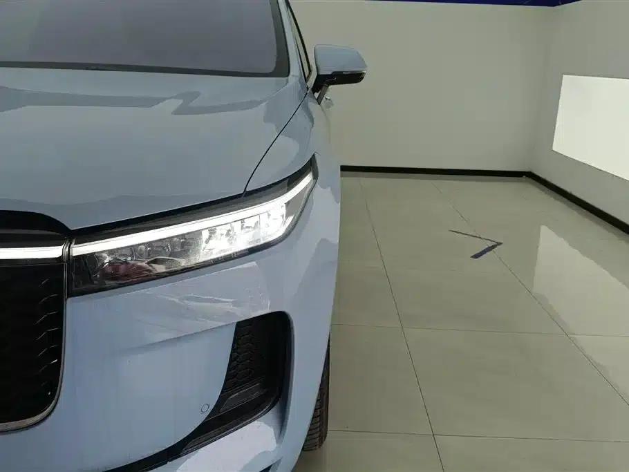Li Auto ONE 2021 Extended Range 6-Seater — миниатюра 5