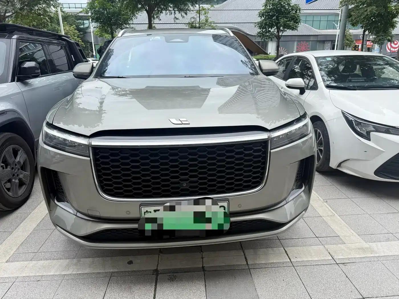 Li Auto ONE 2021 Extended Range 6-Seater — миниатюра 2
