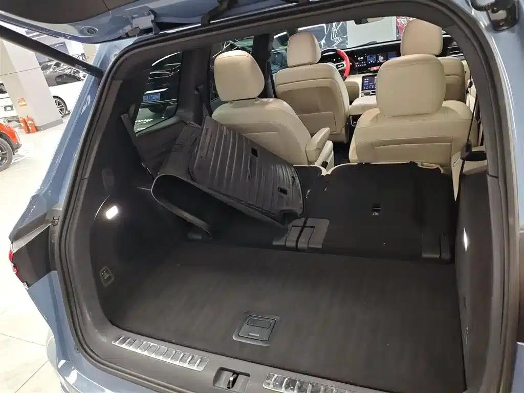 Li Auto ONE 2021 Extended Range 6-Seater — миниатюра 19