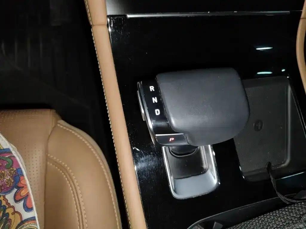 Li Auto ONE 2021 Extended Range 6-Seater — миниатюра 7