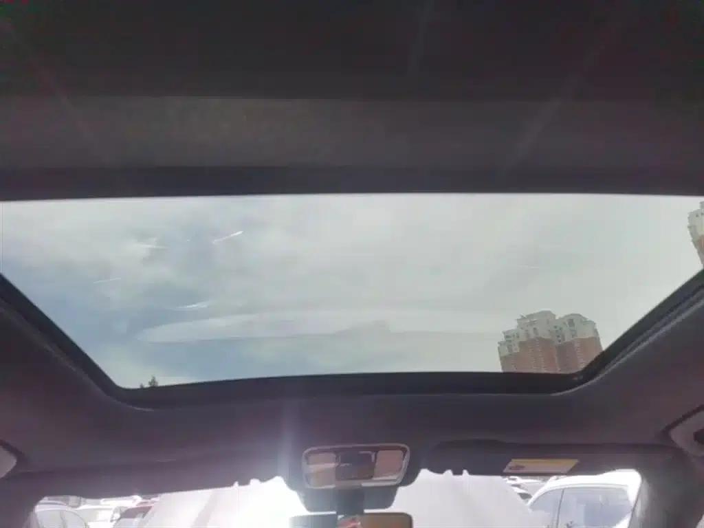 Li Auto ONE 2020 Extended Range 6-Seater — миниатюра 18