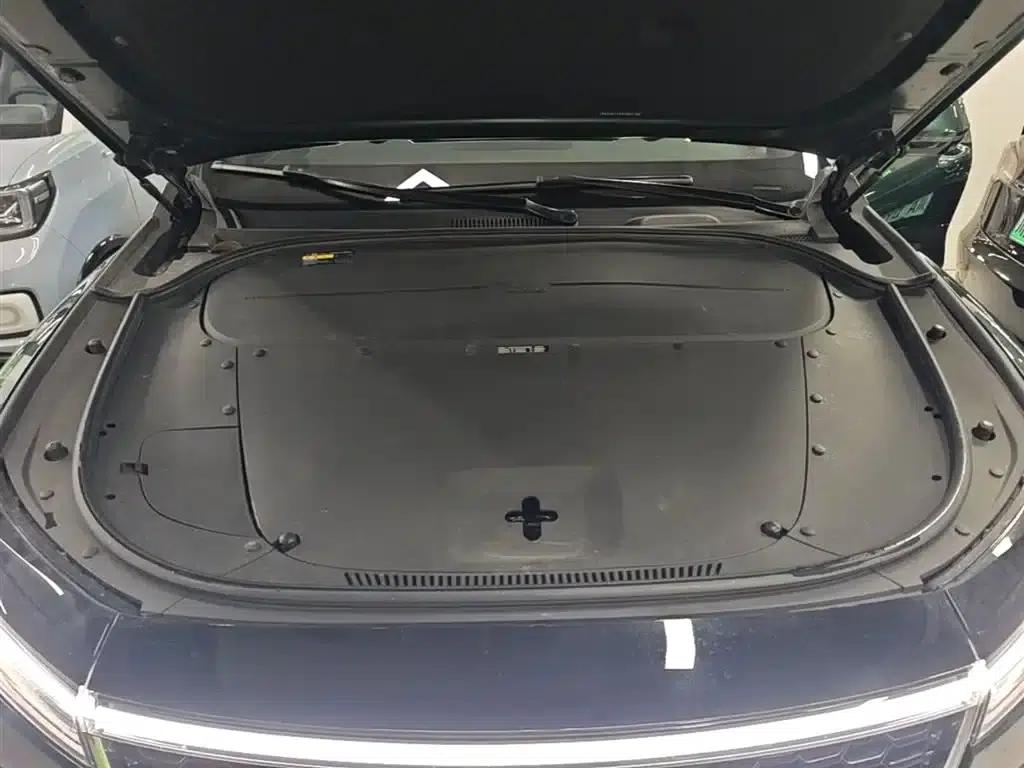Li Auto ONE 2021 Extended Range 6-Seater — миниатюра 20