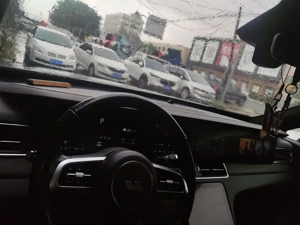 Li Auto ONE 2021 Extended Range 6-Seater — миниатюра 10
