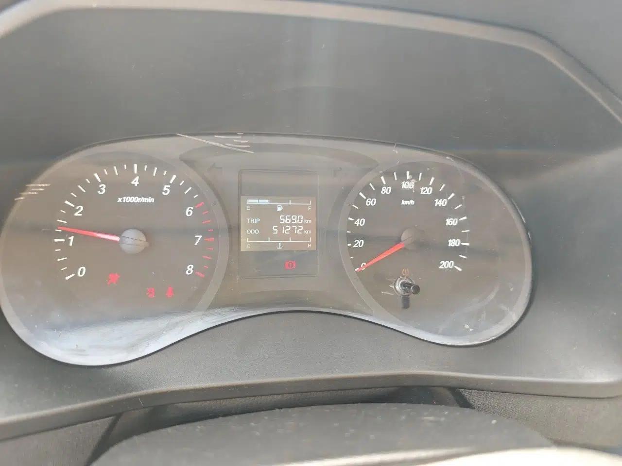 Wuling Zhengcheng 2022 2.0L Manual Entrepreneurial Version — миниатюра 13