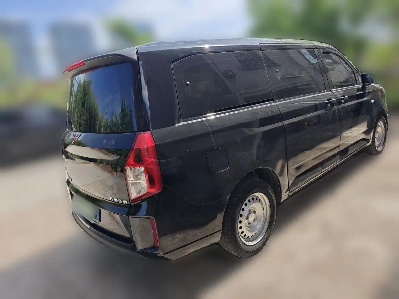 Wuling Zhengcheng 2022 2.0L Manual Entrepreneurial Version — миниатюра 6