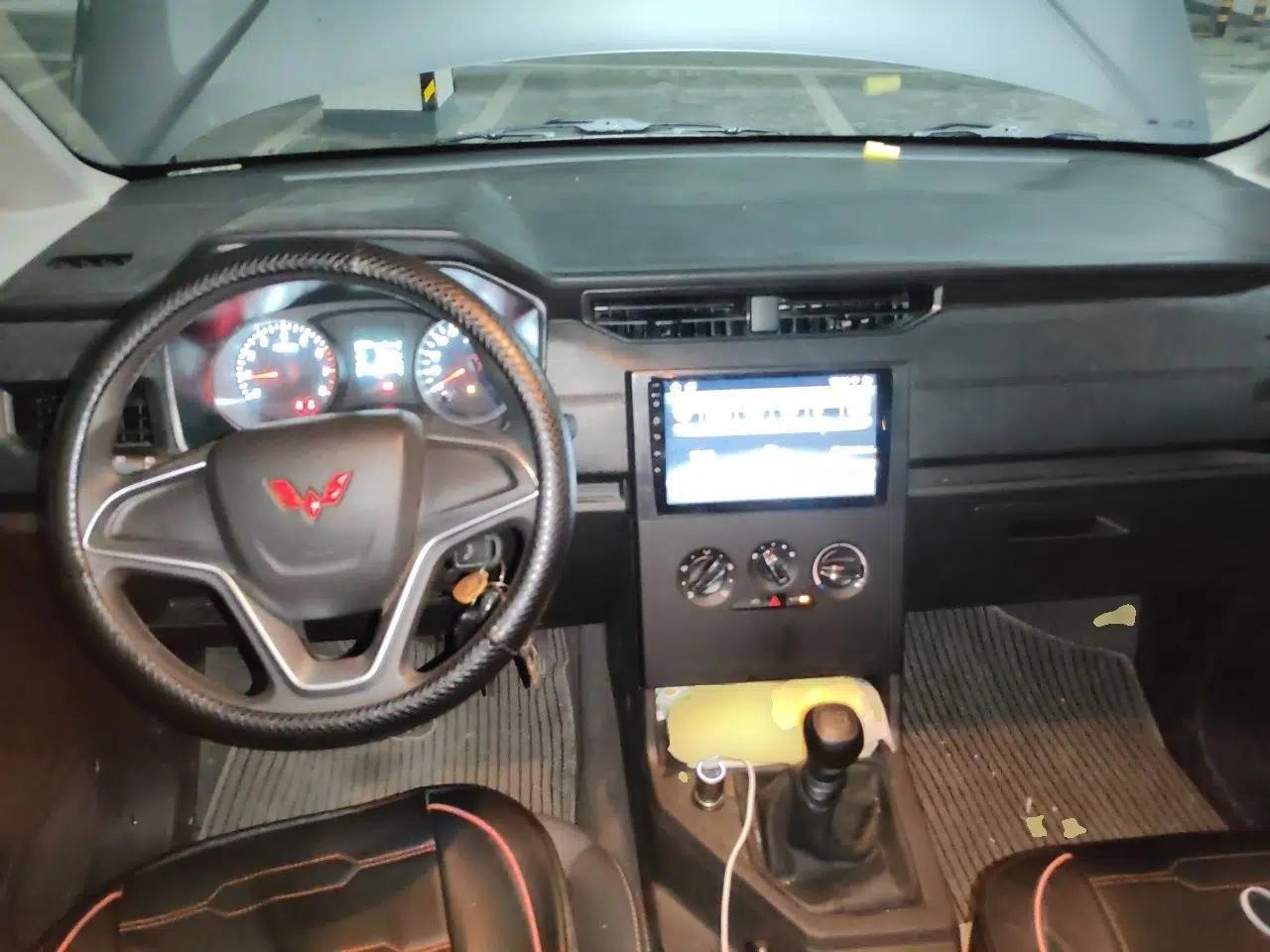 Wuling Zhengcheng 2022 2.0L Manual Entrepreneurial Version — миниатюра 10