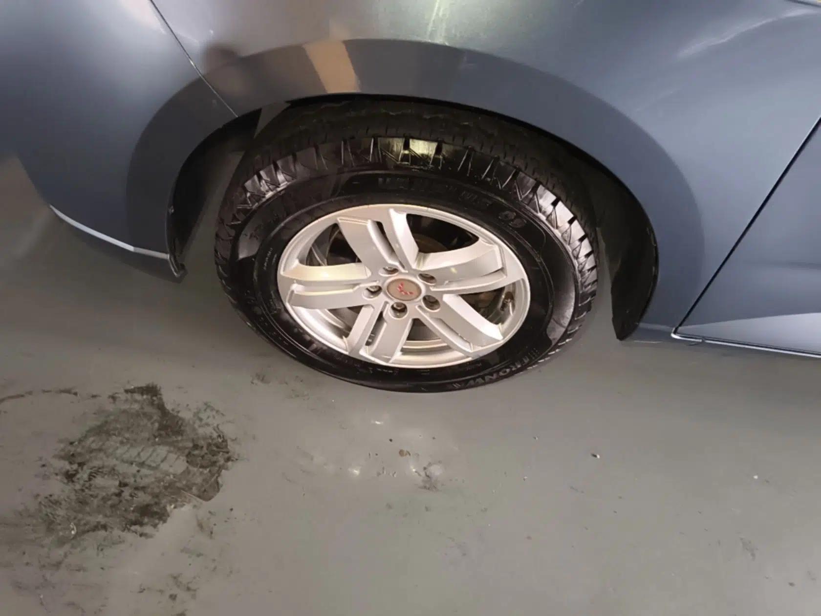 Wuling Hongguang PLUS 2020 1.5L Manual Standard Edition 5 Seats — миниатюра 8