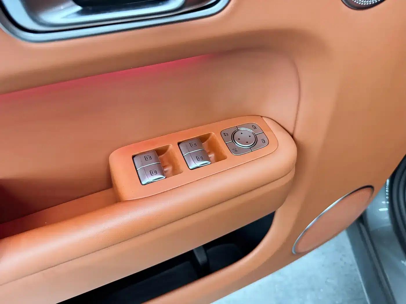 Li Auto L9 2023 Pro — миниатюра 13