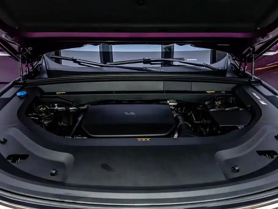 Li Auto L9 2024 Ultra — миниатюра 16