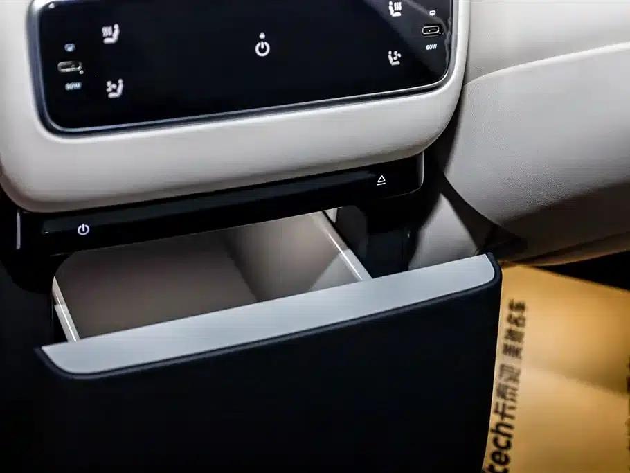 Li Auto L9 2024 Ultra — миниатюра 25