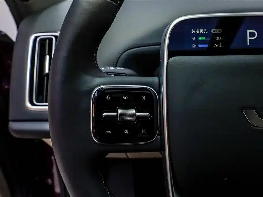 Li Auto L9 2024 Ultra — миниатюра 30