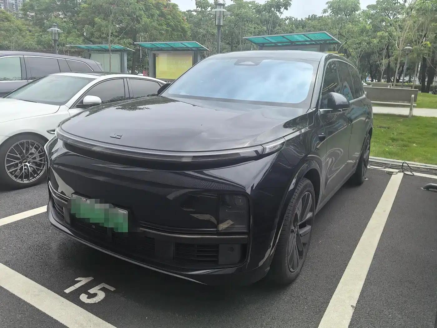 Li Auto L9 2023 Pro — миниатюра 1