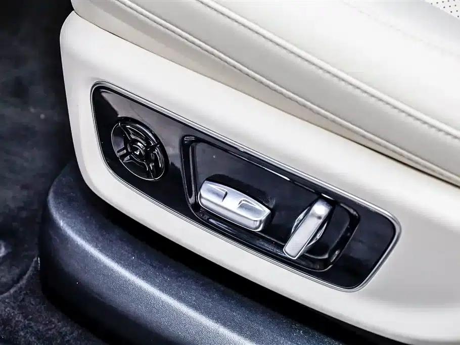 Li Auto L9 2022 Max — миниатюра 27