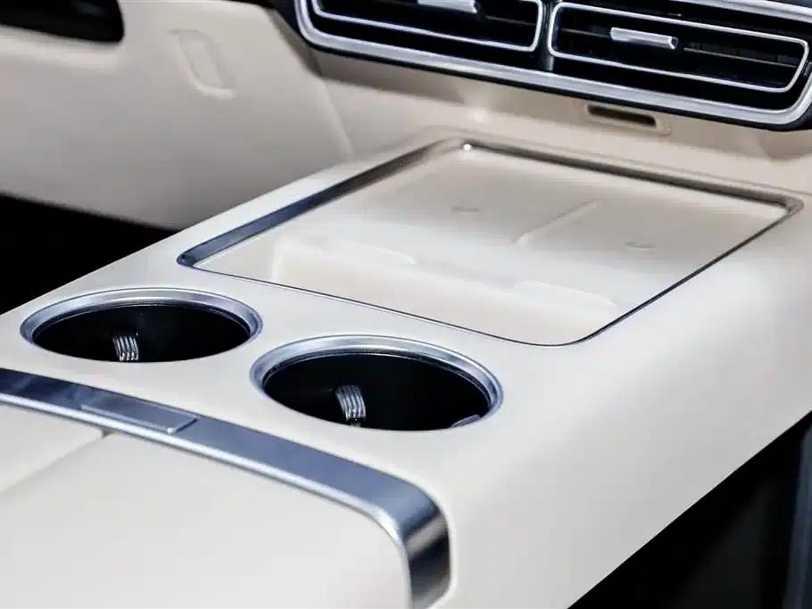 Li Auto L9 2022 Max — миниатюра 34