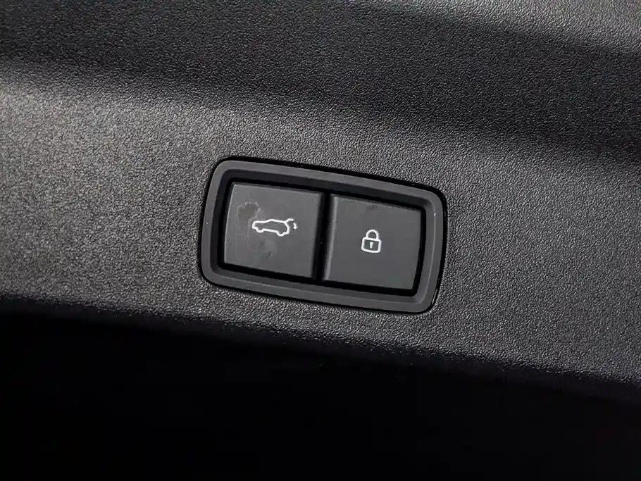 Li Auto L9 2022 Max — миниатюра 7