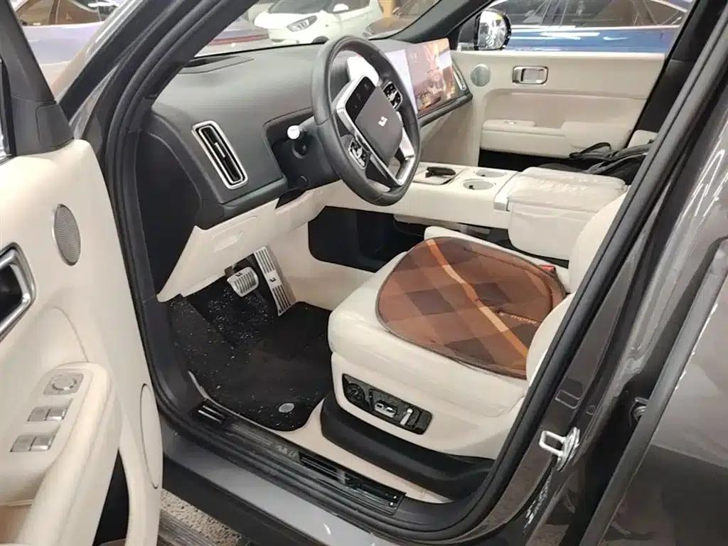 Li Auto L9 2023 Pro — миниатюра 15