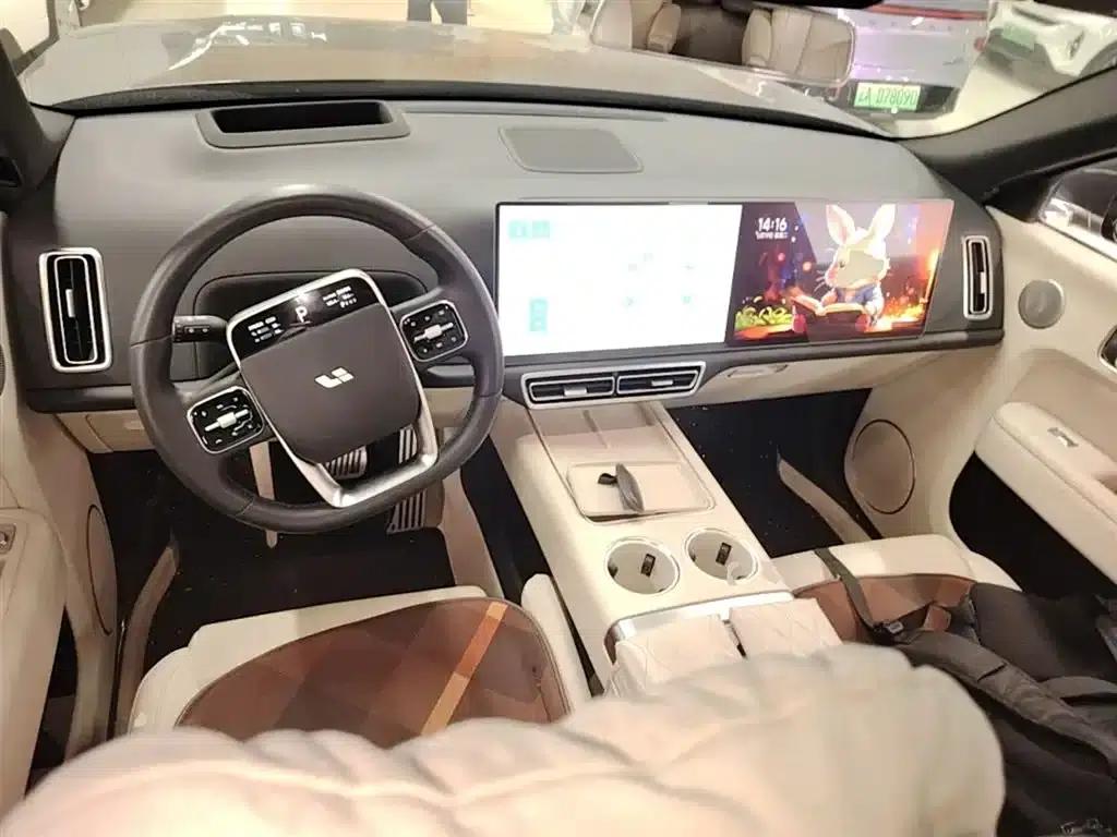 Li Auto L9 2023 Pro — миниатюра 10