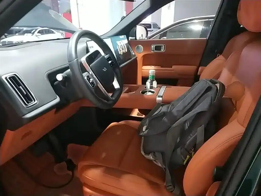 Li Auto L9 2024 Pro — миниатюра 15