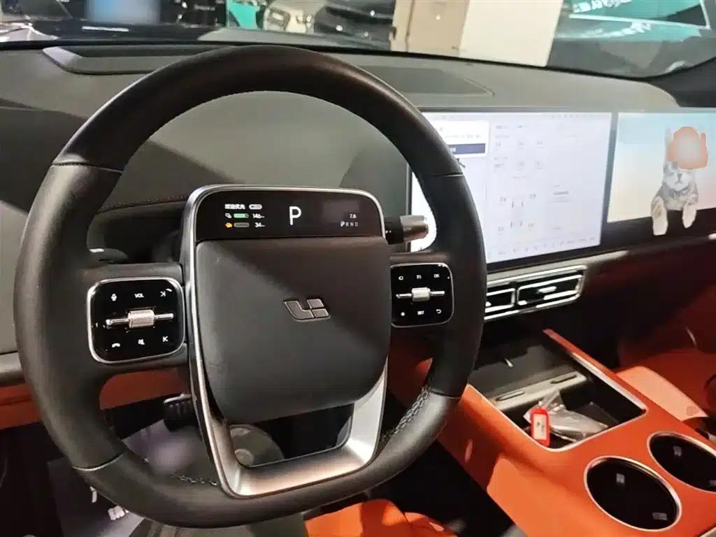 Li Auto L9 2022 Max — миниатюра 10