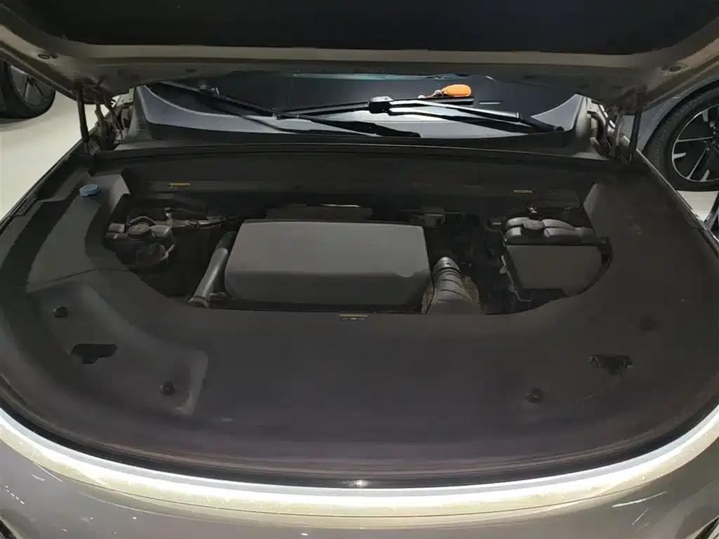 Li Auto L9 2022 Max — миниатюра 20