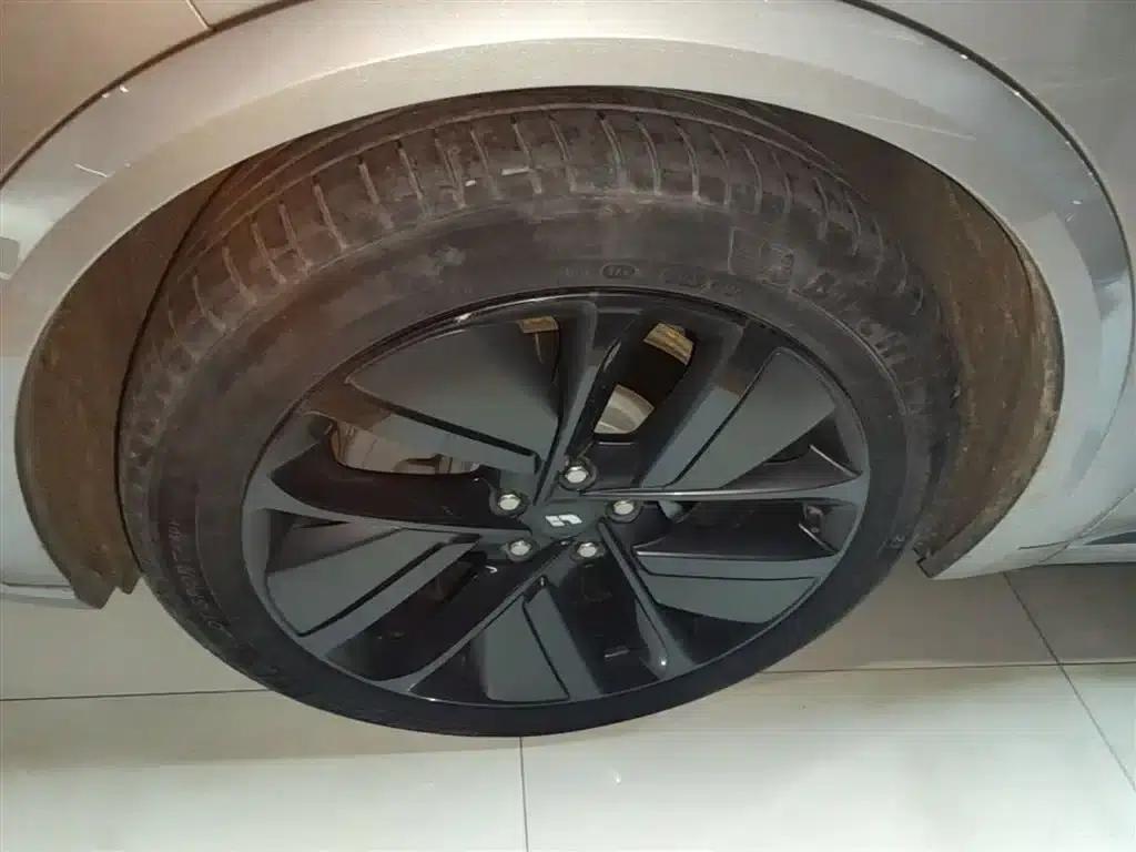 Li Auto L9 2022 Max — миниатюра 23