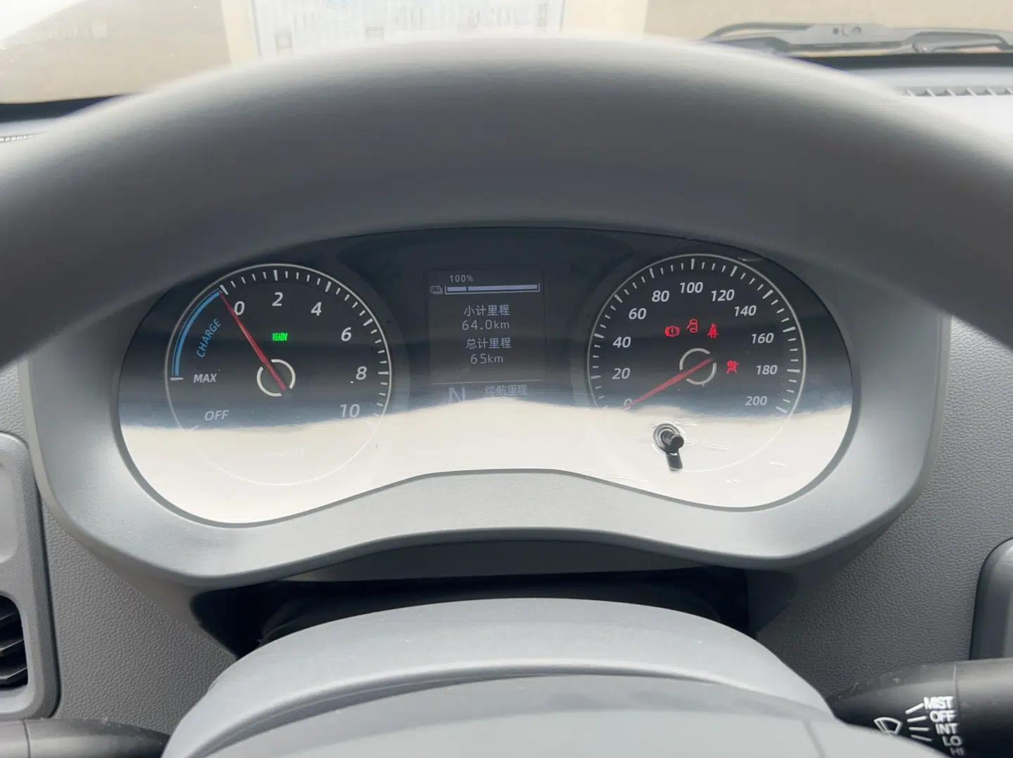 Wuling Yangguang 2024 300KM Comfort Version Passenger Van 75kW — миниатюра 16