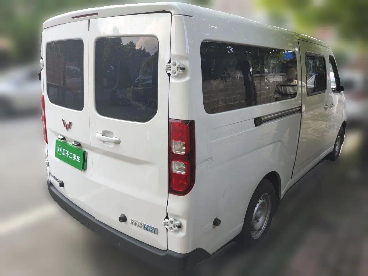 Wuling Yangguang 2026 Model, 440km Bus Comfort Edition, 6 Seats — миниатюра 6