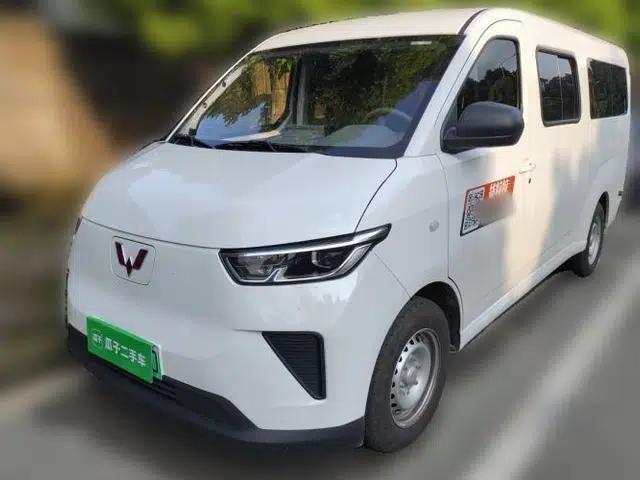 Wuling Yangguang 2026 Model, 440km Bus Comfort Edition, 6 Seats