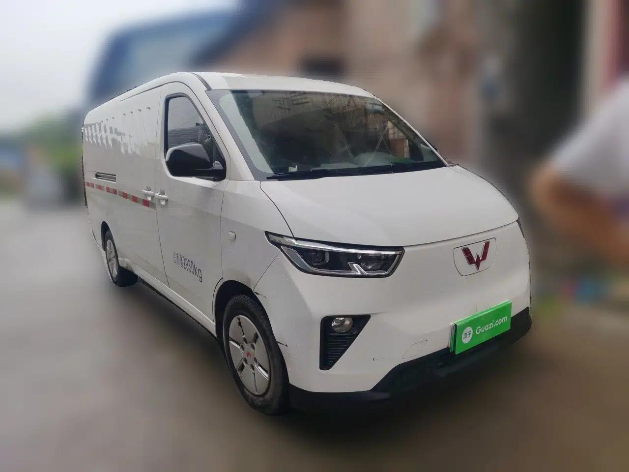 Wuling Yangguang 2024 300km Comfort Version with Sealed Windows 60kW — миниатюра 3