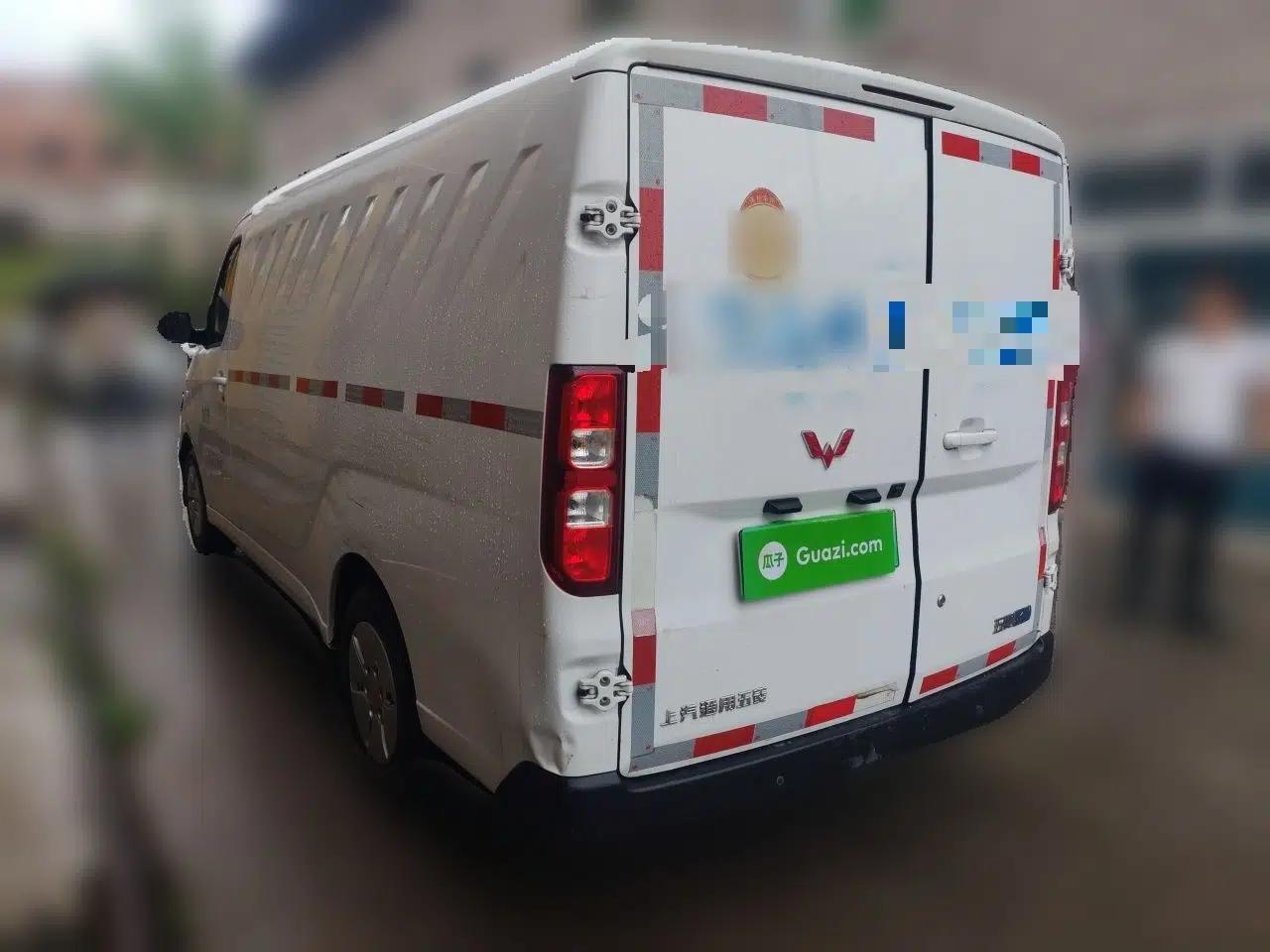 Wuling Yangguang 2024 300km Comfort Version with Sealed Windows 60kW — миниатюра 4