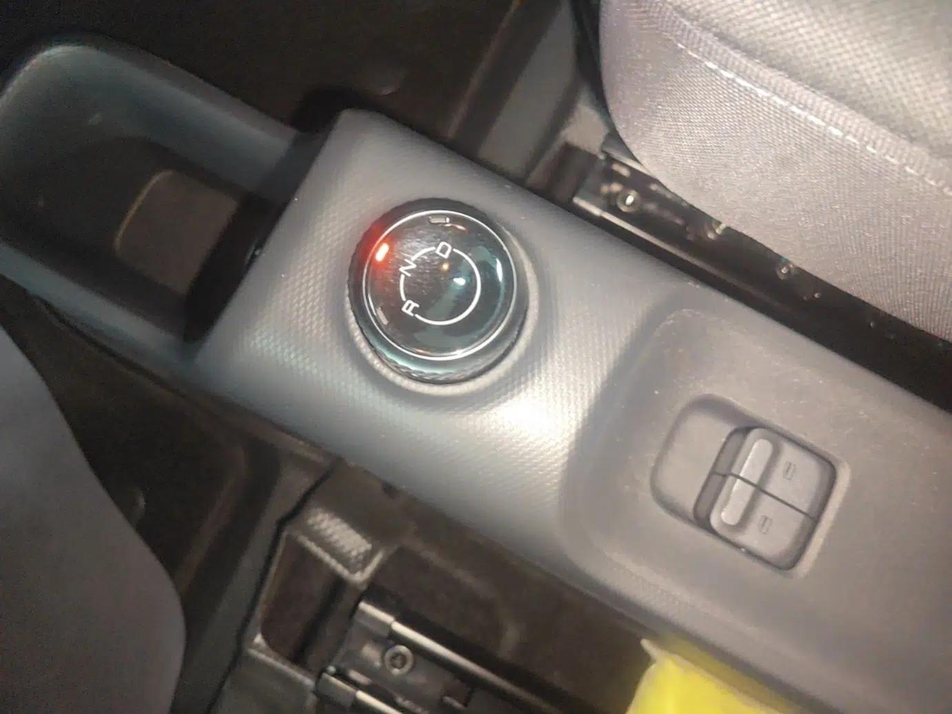 Wuling Zhiguang New Energy 2025 Comfort Model — миниатюра 17